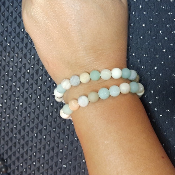 8mm Matte Amazonite Bracelet - Picture 4 of 5